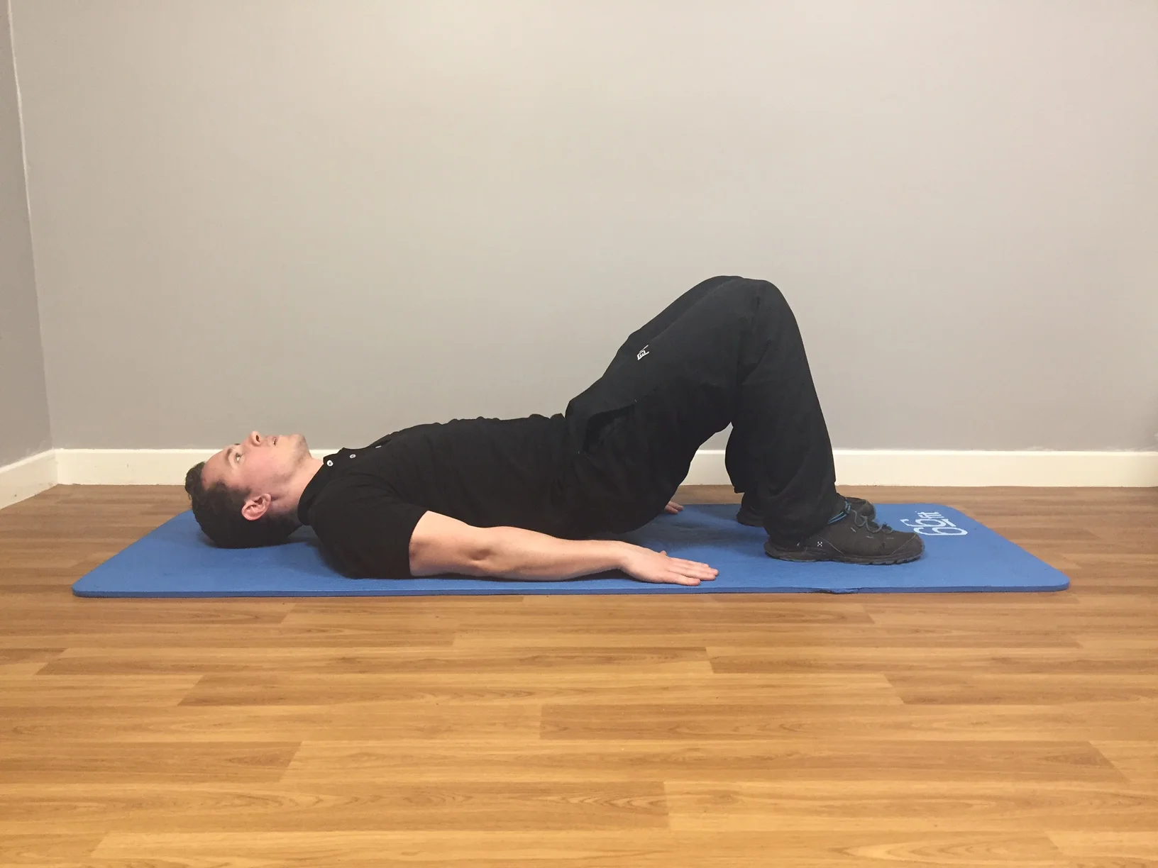 Back shoulder strengthening exercises hotsell